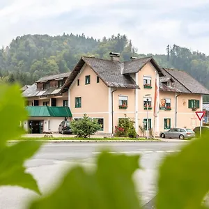 بيت ريفي Landgasthof Fuerstenbrunn, غرودخ