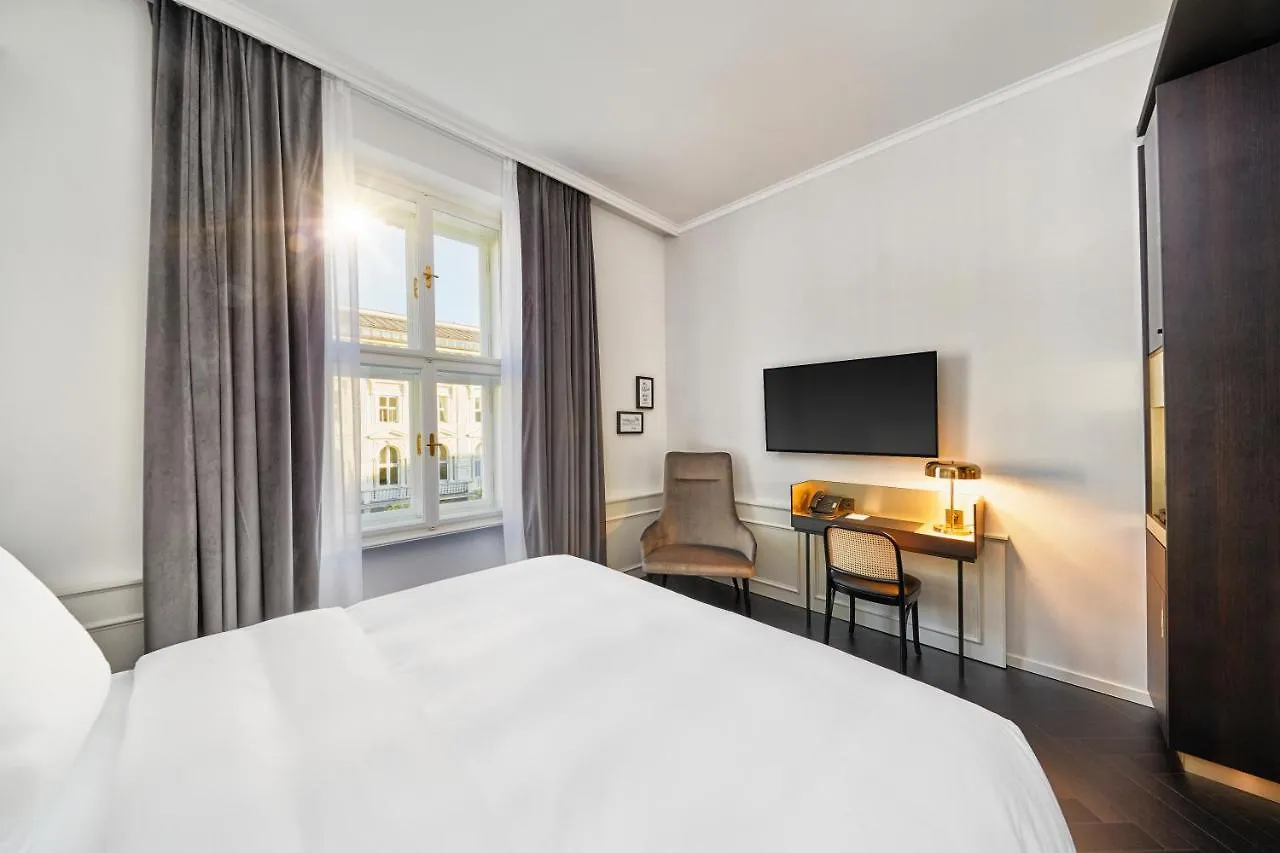 Hyperion Hotel Salzburgo 5*,